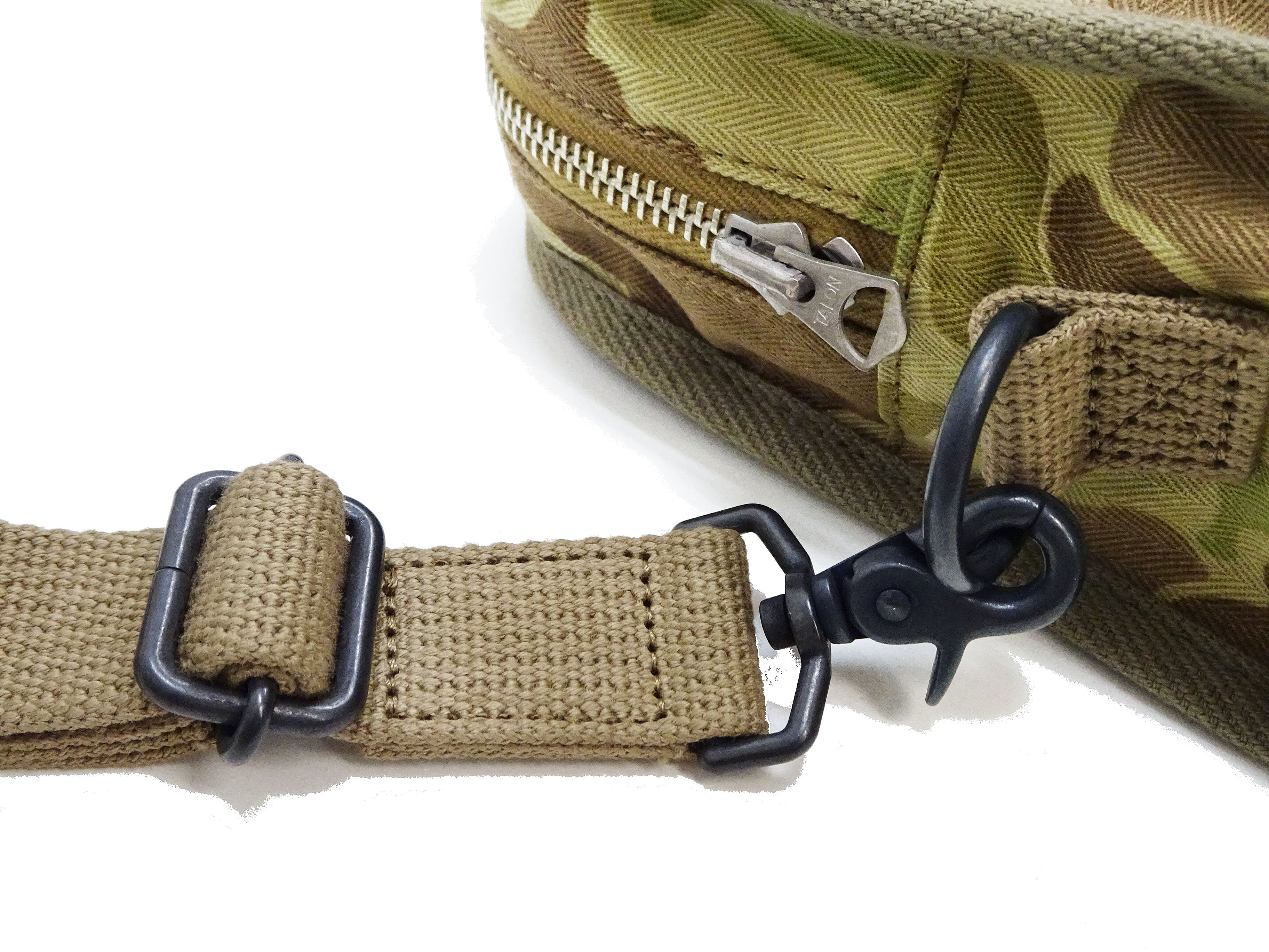 Buzz Rickson Men's Casual Small Shoulder Bag - Frogskin Camouflage, Modern Reinterpretation of WWII U.S. Army Air Forces Pilot Gear, BR02879 - Image 12