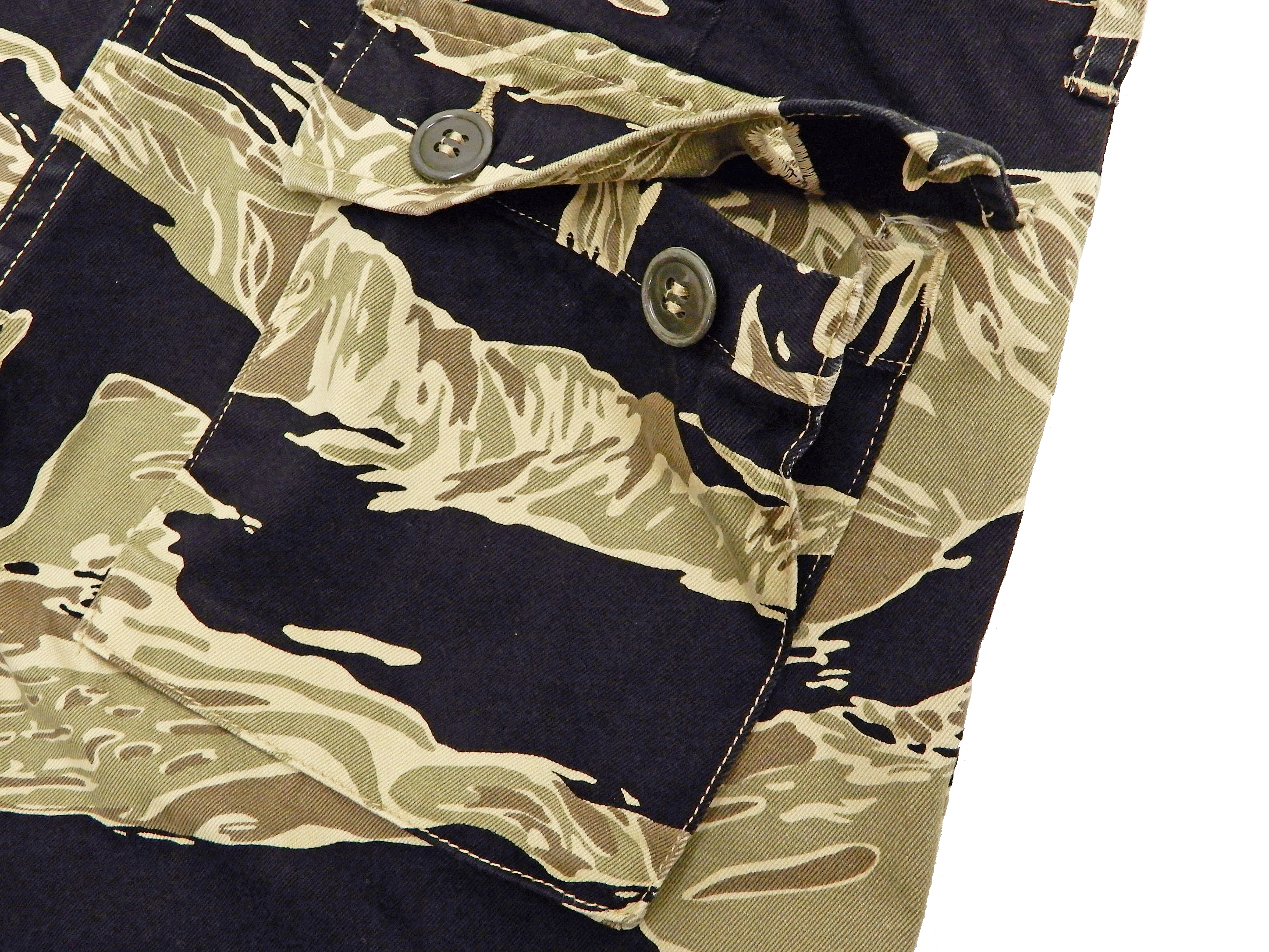 Buzz Rickson Men's Military Cargo Shorts Golden Tiger Camouflage Pattern BR51904 - Image 11