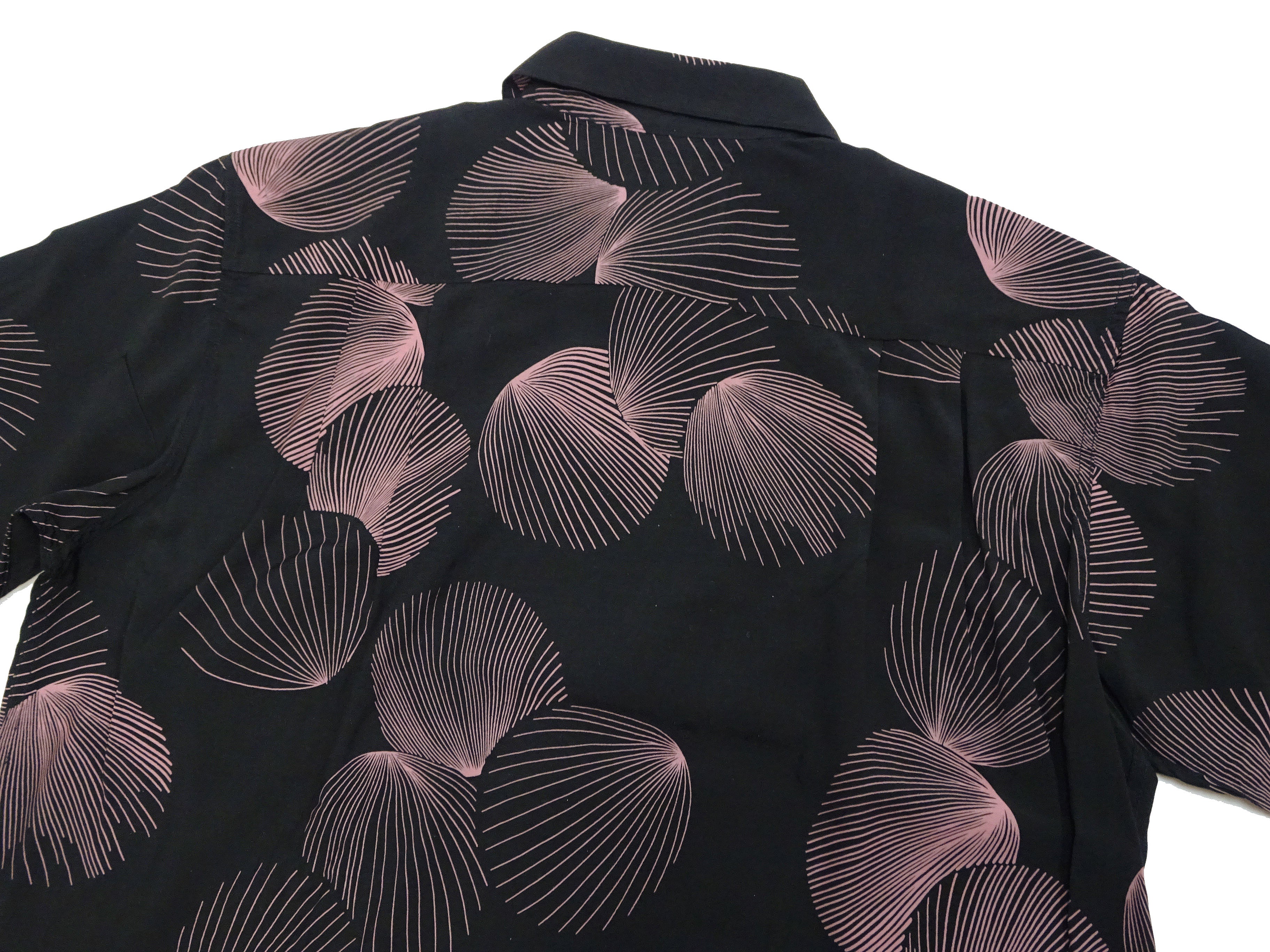 Duke Kahanamoku Hawaiian Shirt Men's 1950s Duke's Shell Reproduction Short-Sleeve Aloha Shirt DK39450 119 Black - Image 14