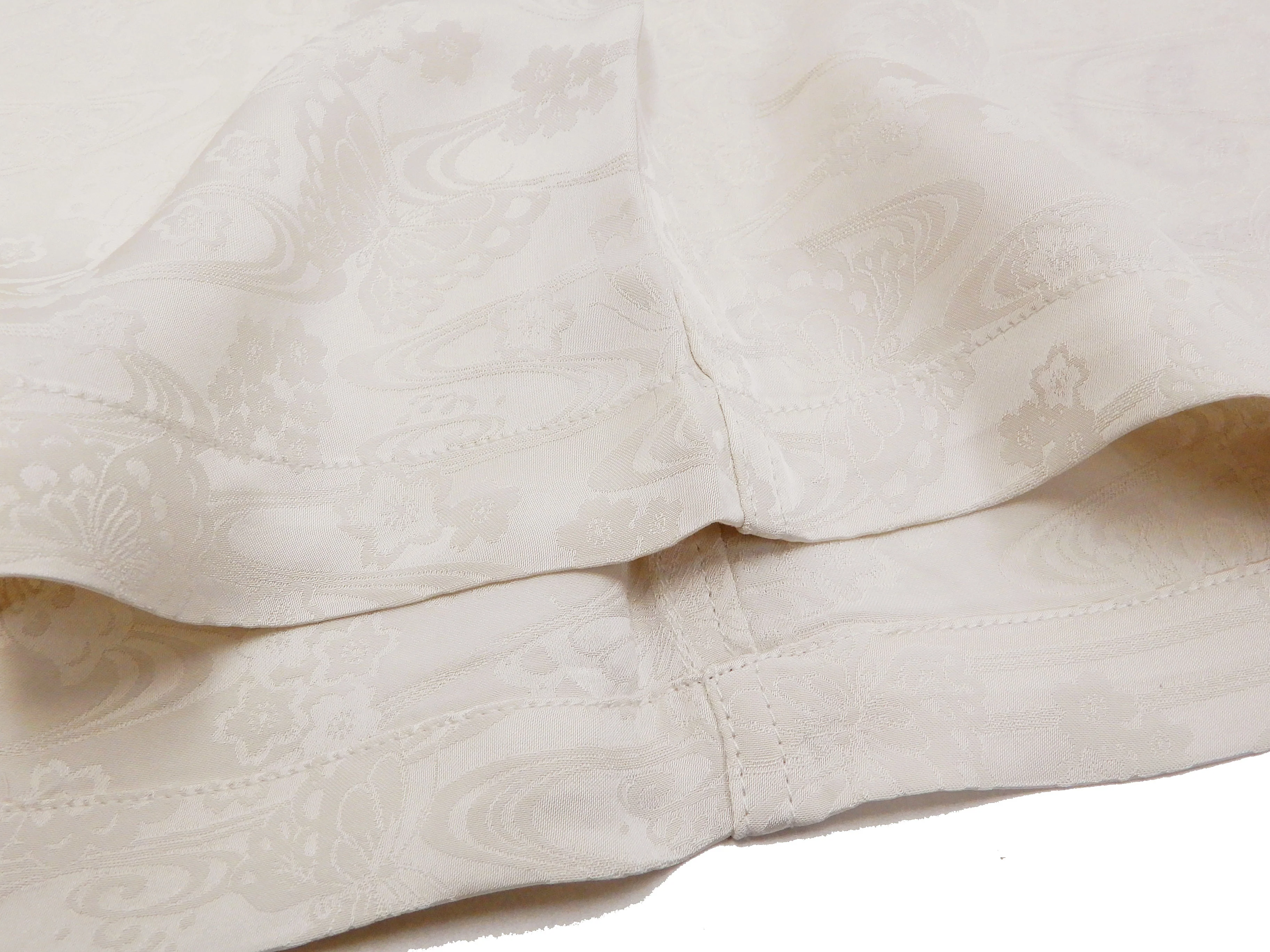 Hanatabi Gakudan Men's S/S Jacquard Shirt with Japanese Art Embroidery SS-002 Off-white - Image 13