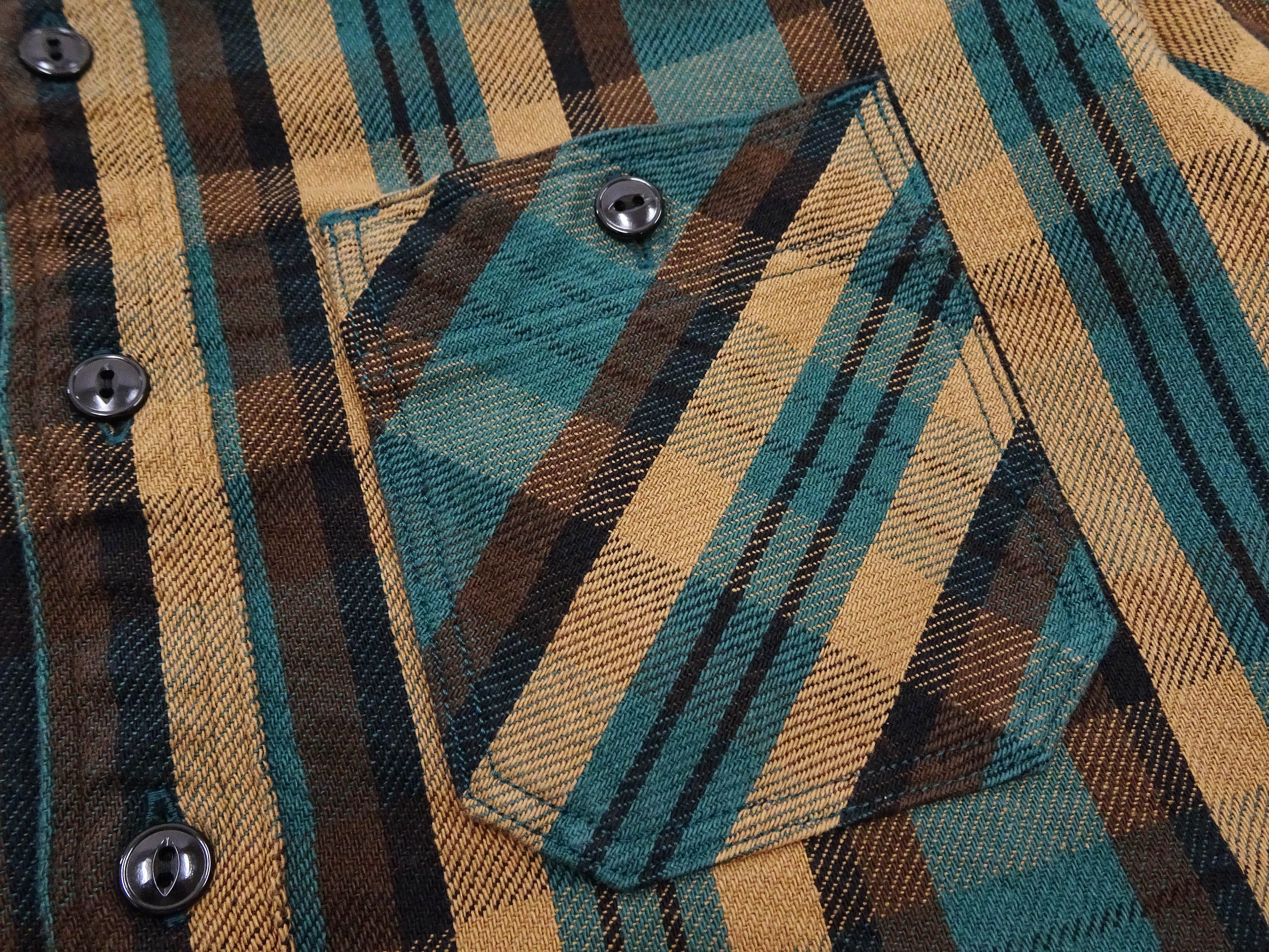 Studio D'artisan Plaid Flannel Shirt Men's Casual Heavyweight Cotton Long Sleeve Button-Up Work Shirt 5714 Green - Image 9