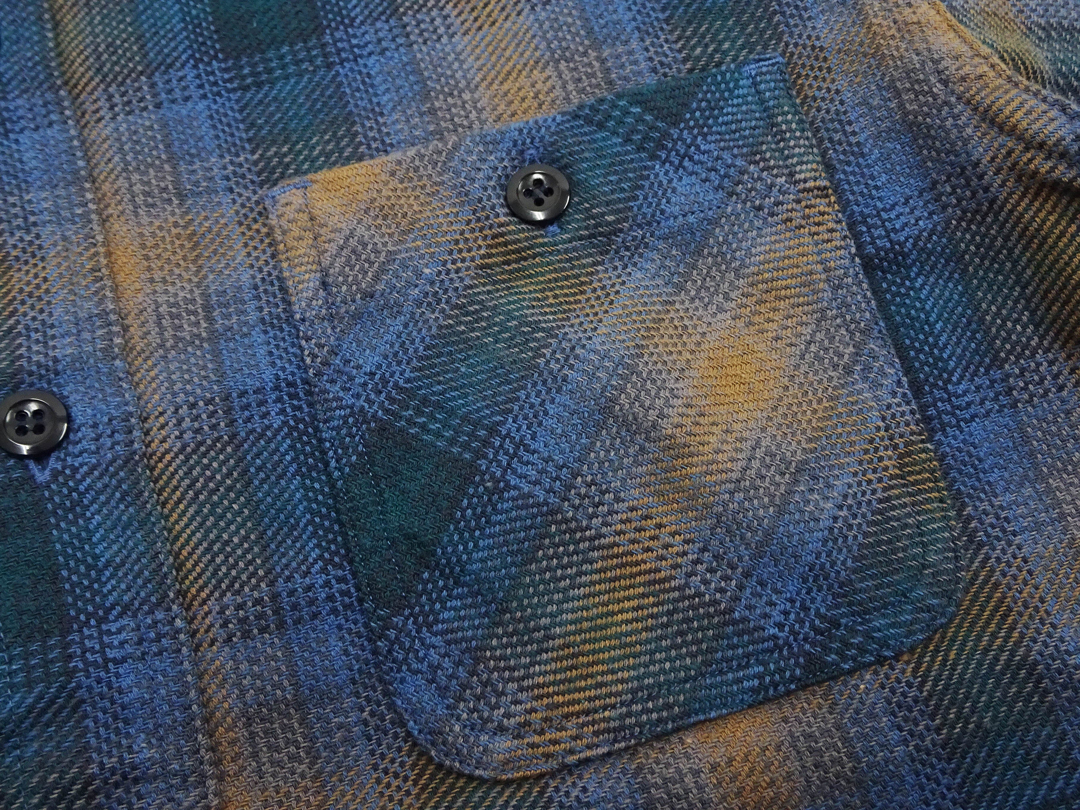 Sugar Cane Men's Long Sleeve Ombre Plaid Work Shirt - 100% Cotton Twill, One-Wash, Made in Japan (SC29561 125 Blue) - Image 9