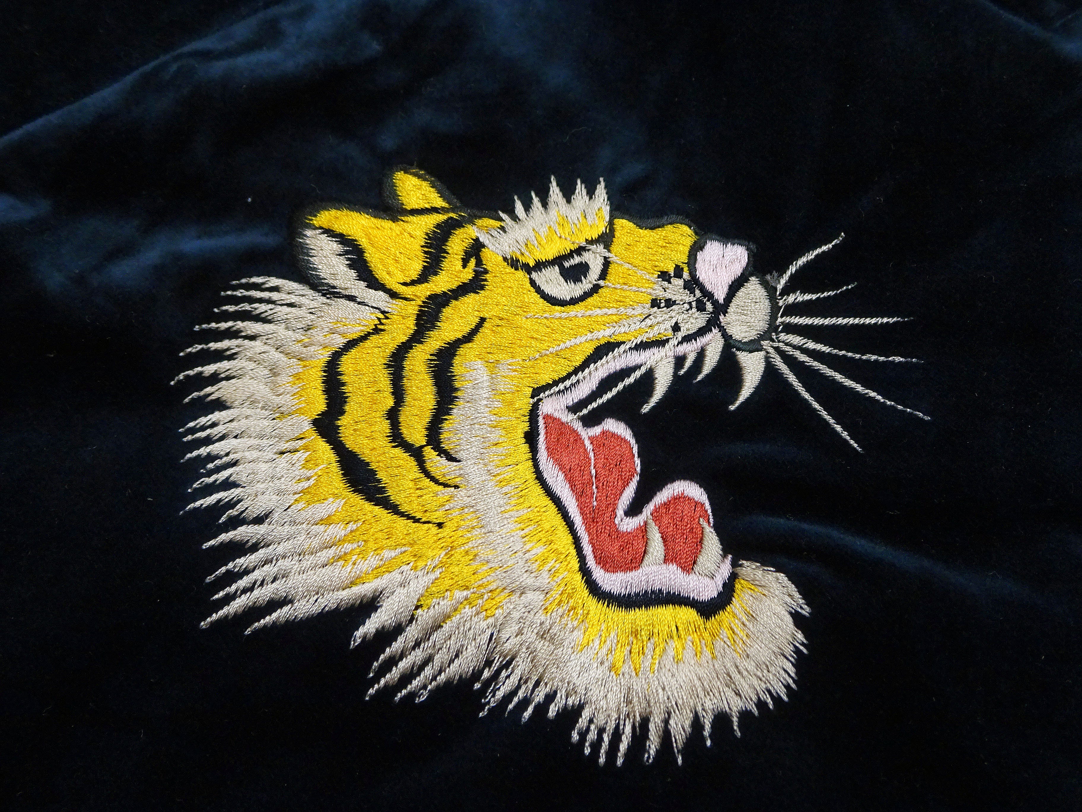 Tailor Toyo Japanese Souvenir Jacket - Men's Mid-1950s Reproduction Sukajan - Reversible, Velvet and Quilted Satin - TT15792-128 Roaring Tiger x Japan Map Dark Navy x Black - Image 16