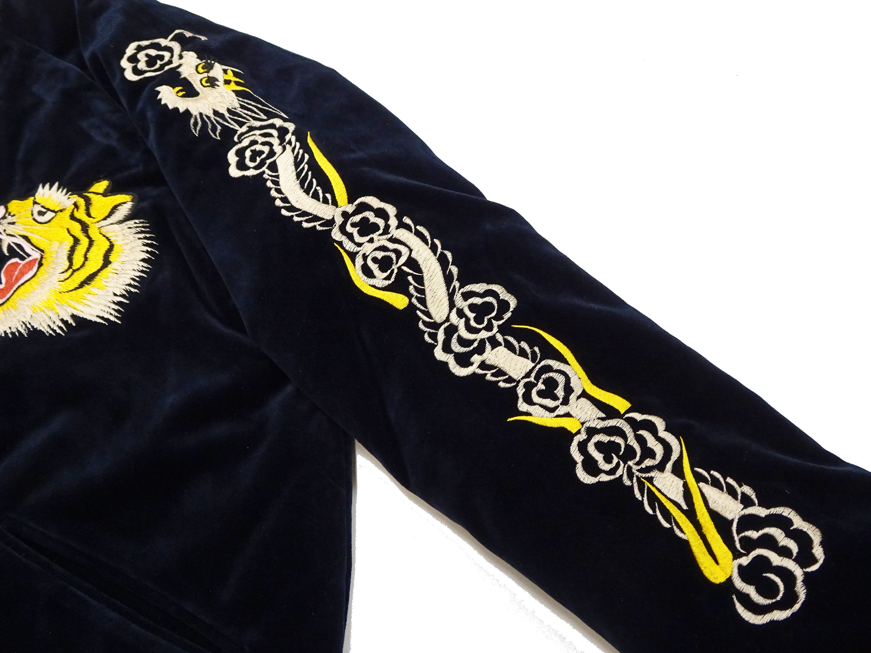 Tailor Toyo Japanese Souvenir Jacket - Men's Mid-1950s Reproduction Sukajan - Reversible, Velvet and Quilted Satin - TT15792-128 Roaring Tiger x Japan Map Dark Navy x Black - Image 18