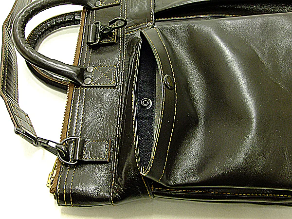 TOYS McCOY Men's Leather Shoulder Bag - U.S. Air Force Helmet Bag Style - TMA2418, 050 Brown Horsehide x Brass Zipper - Image 4