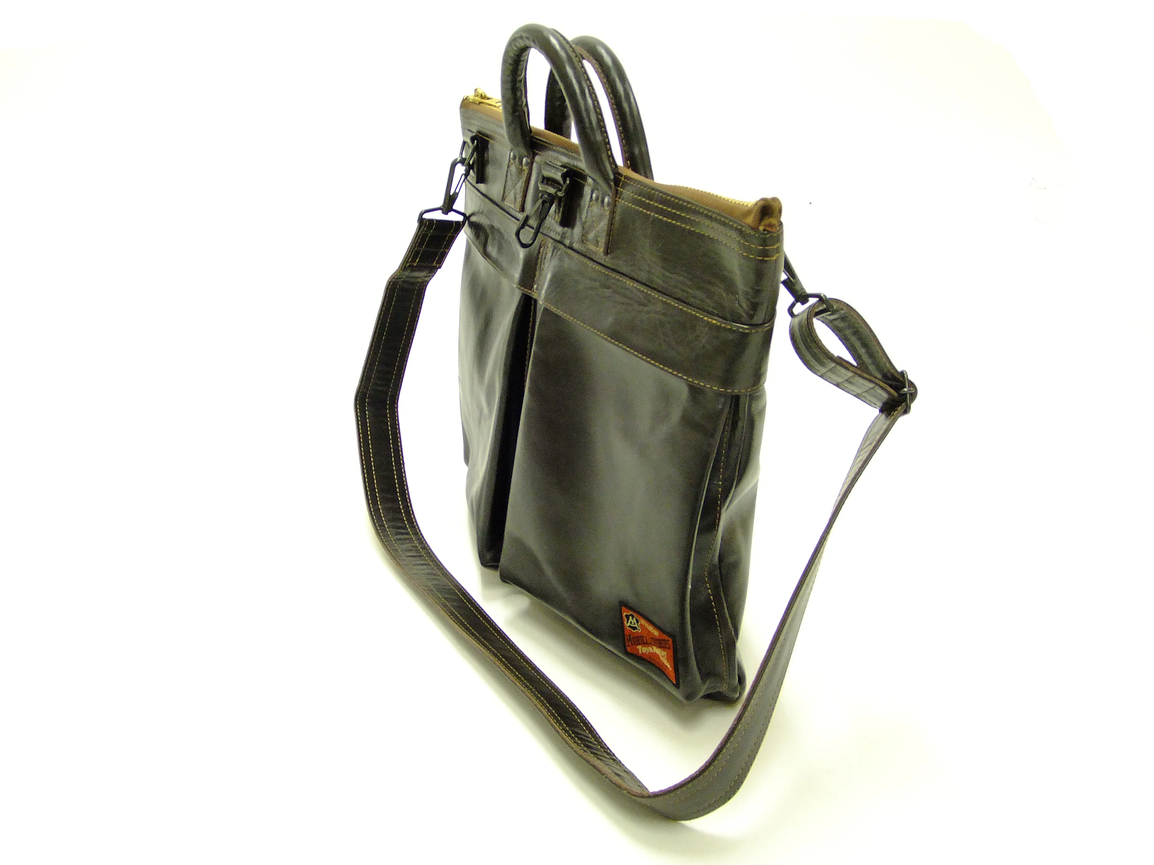 TOYS McCOY Men's Leather Shoulder Bag - U.S. Air Force Helmet Bag Style - TMA2418, 050 Brown Horsehide x Brass Zipper - Image 8