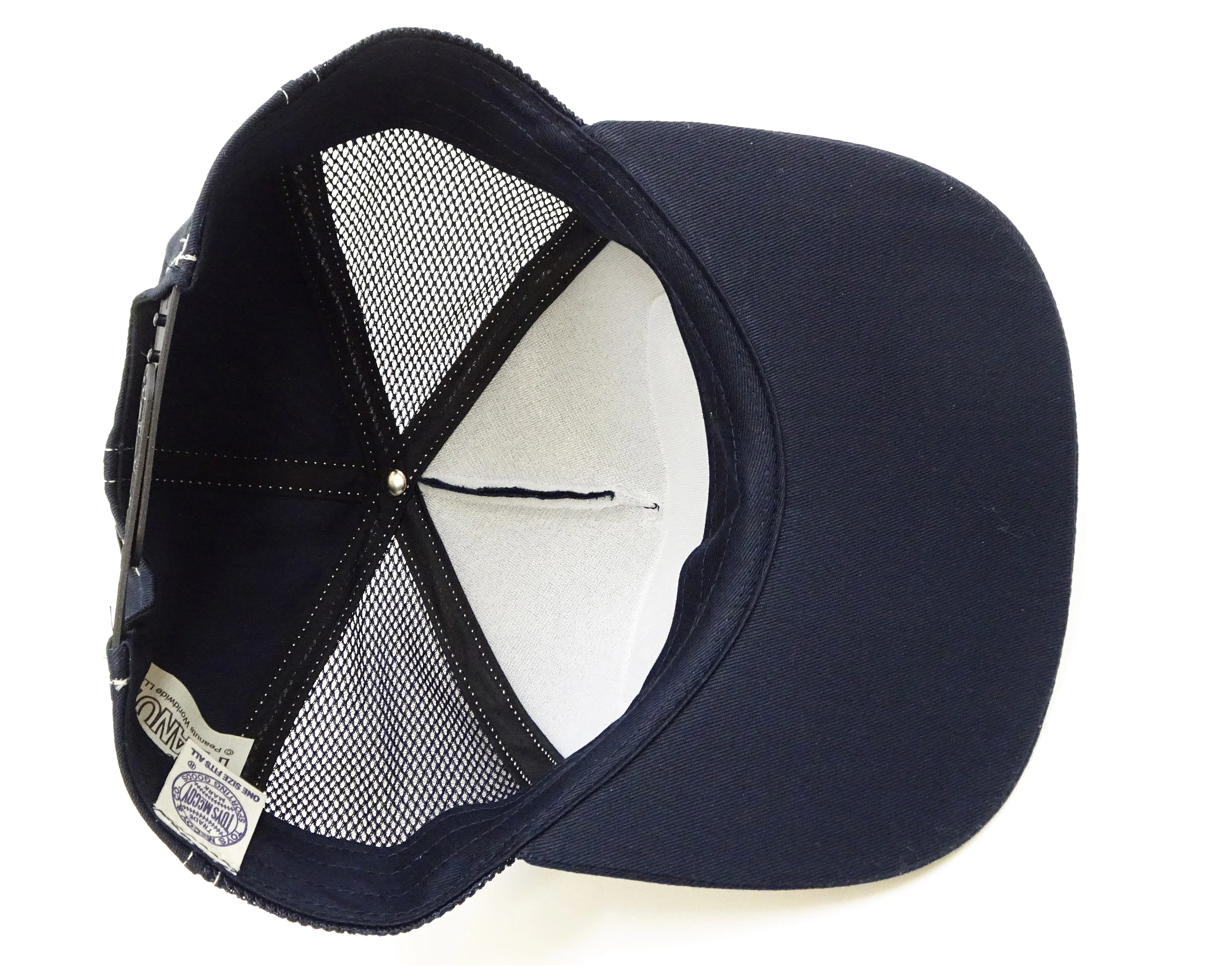TOYS McCOY Men's SNOOPY Trucker Cap with Side Mesh Panels - Snapback Baseball Hat with Embroidered Patch and Visor Embroidery, Made in Japan (TMA2607 120 Dark Navy) - Image 9