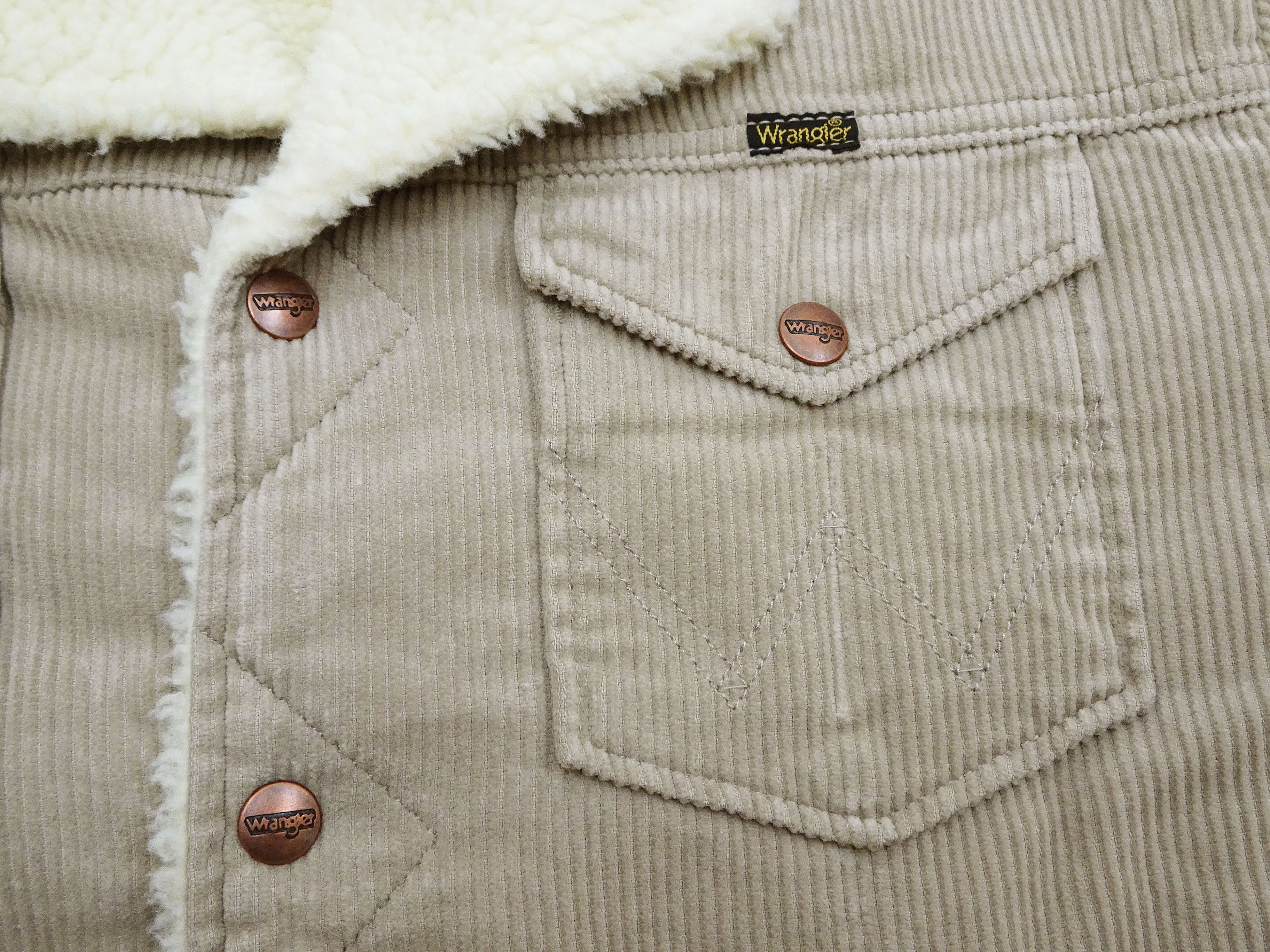 Wrangler Men's Sherpa-Lined Corduroy Jacket - Classic Ranch Coat Style, Mid-Length (WM1823-463, Light Ash Gray) - Image 10